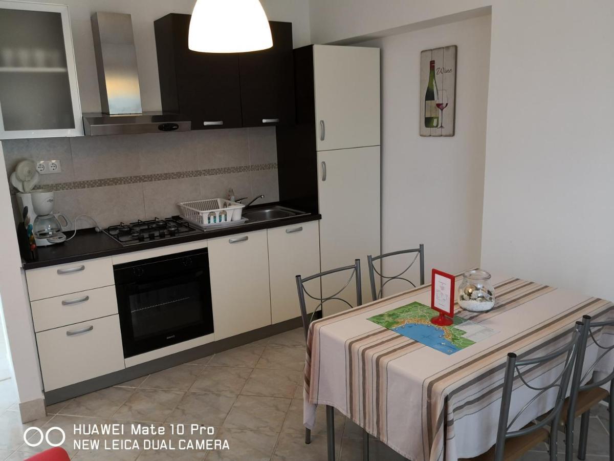 Apartmans Luce E Stella Malinska Exteriér fotografie